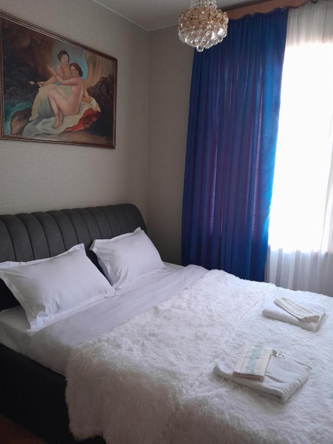 Belas House With Terrace クタイシ エクステリア 写真