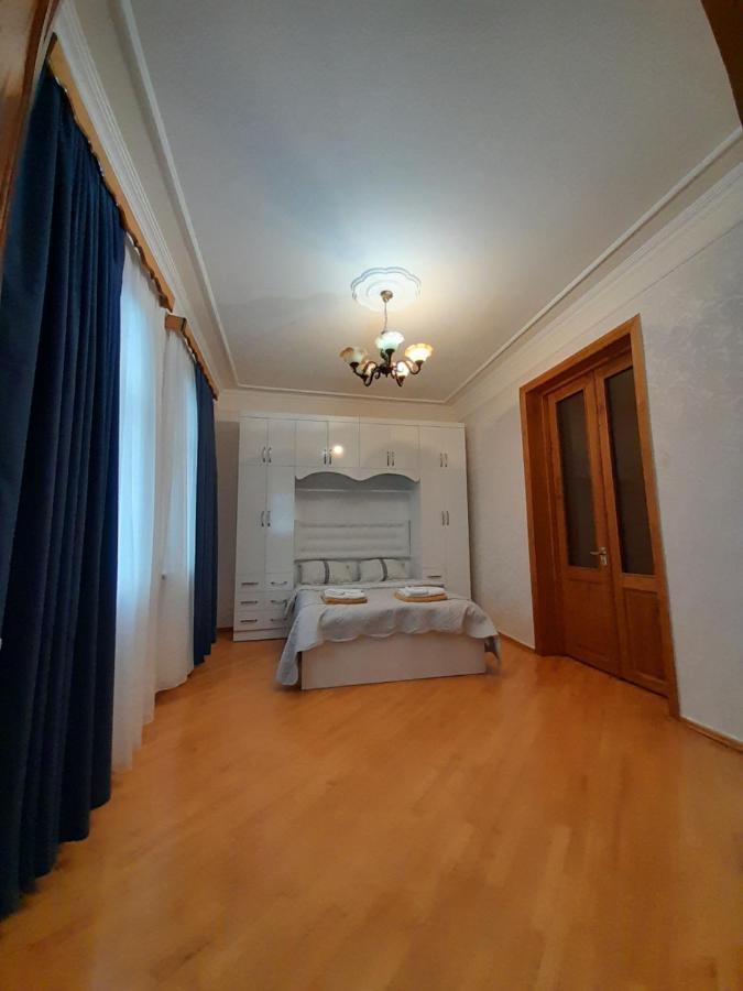 Belas House With Terrace クタイシ エクステリア 写真