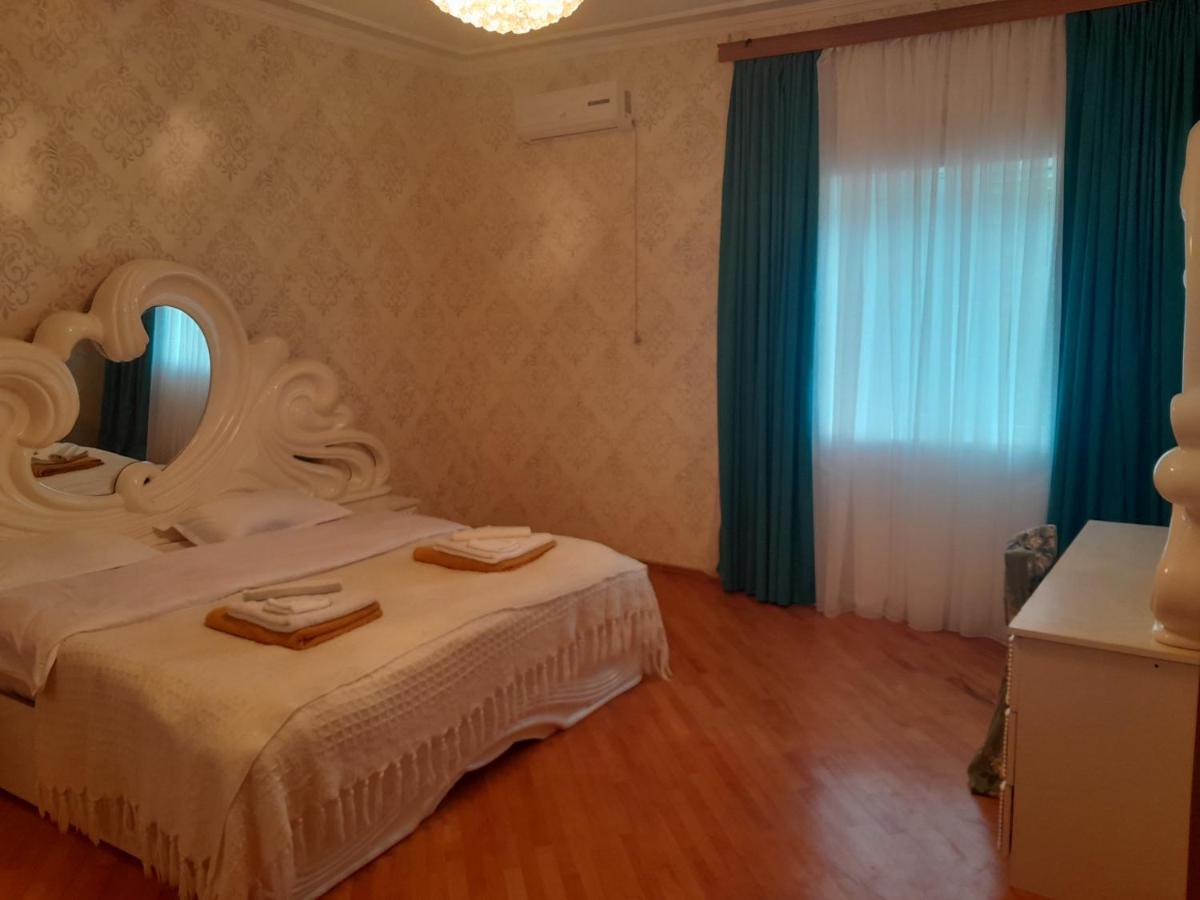 Belas House With Terrace クタイシ エクステリア 写真