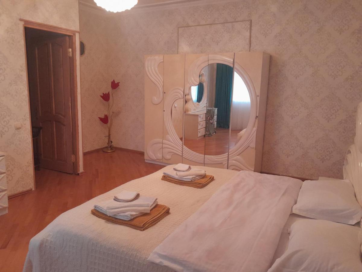 Belas House With Terrace クタイシ エクステリア 写真