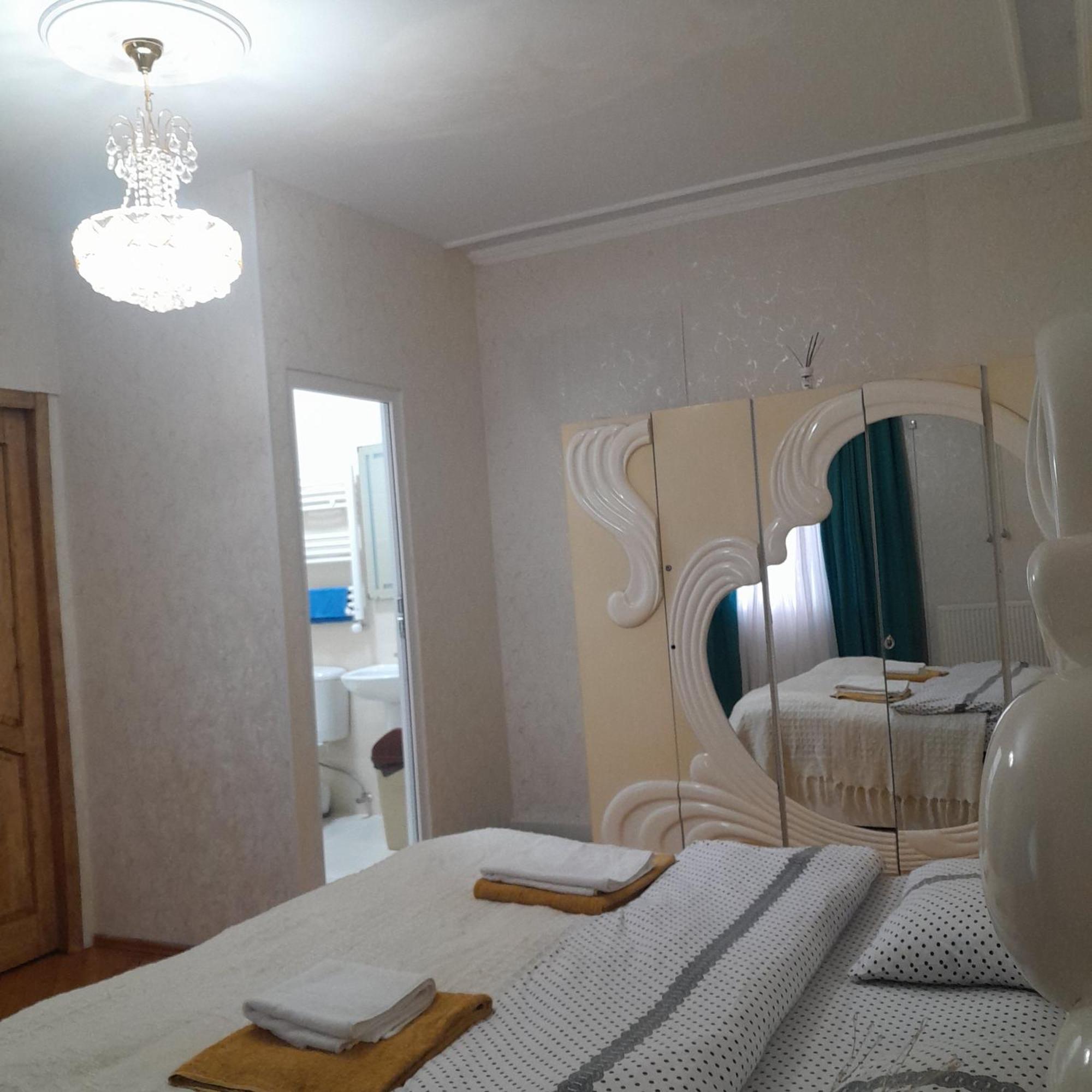 Belas House With Terrace クタイシ 部屋 写真